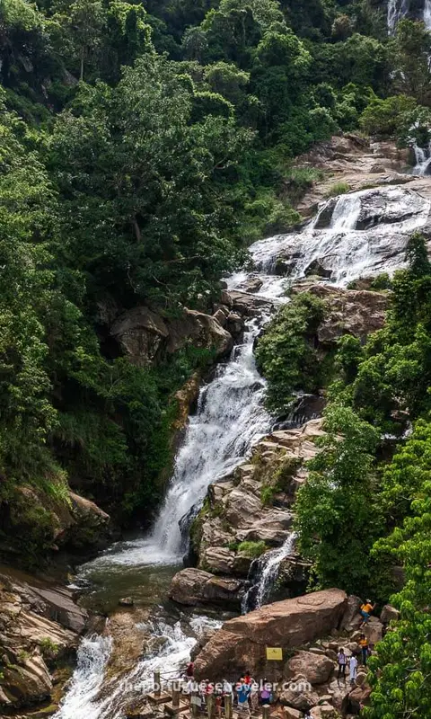 Ravana Falls, Cave & Temple, in Sri Lanka (Complete Guide)