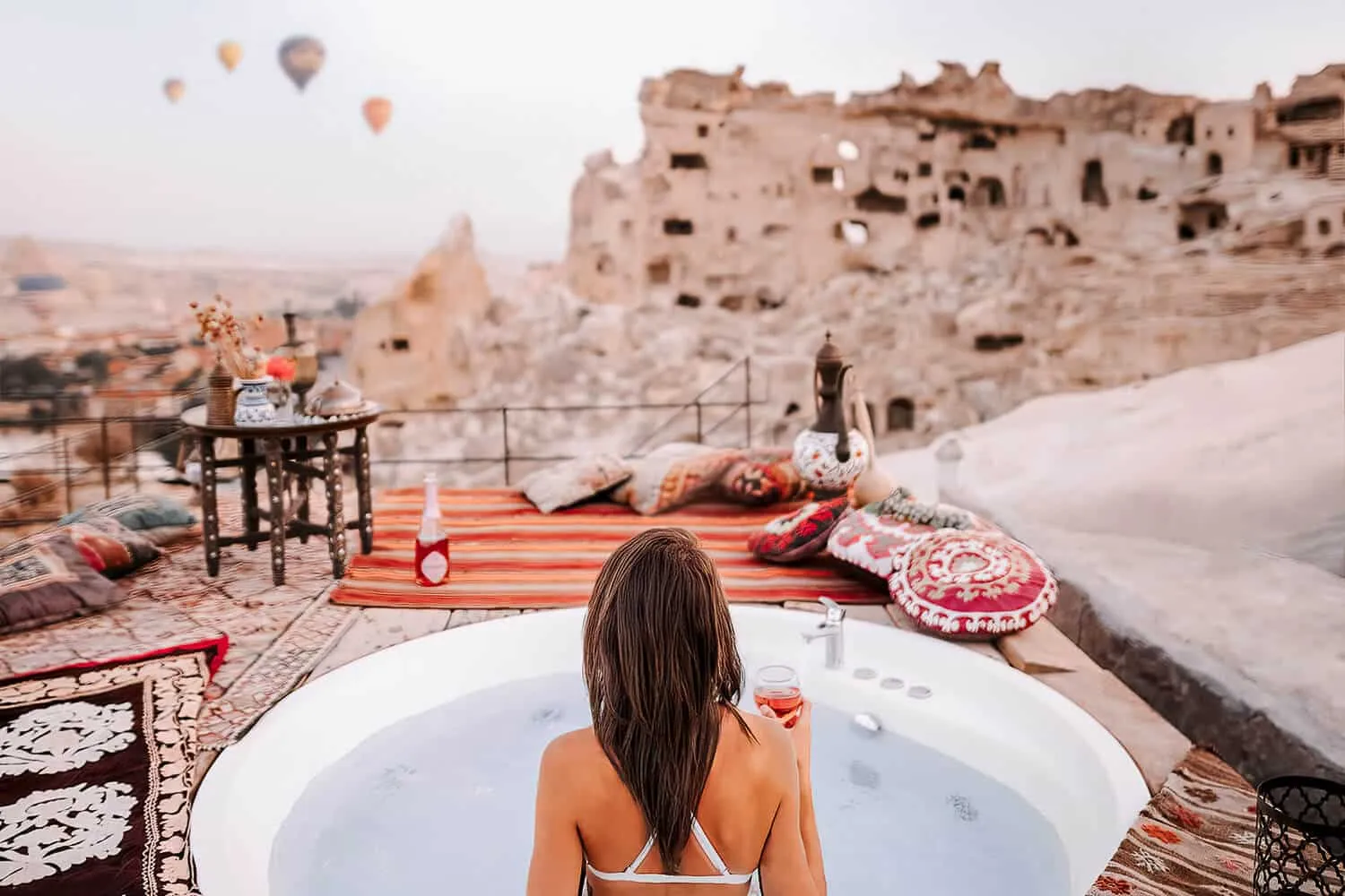 Seki Cave Suites