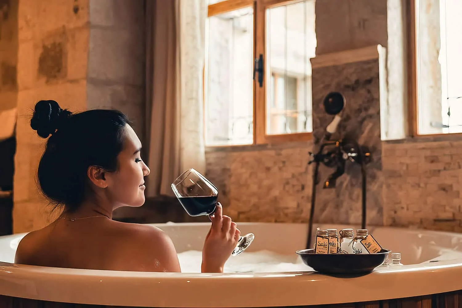 Seki Cave Suites
