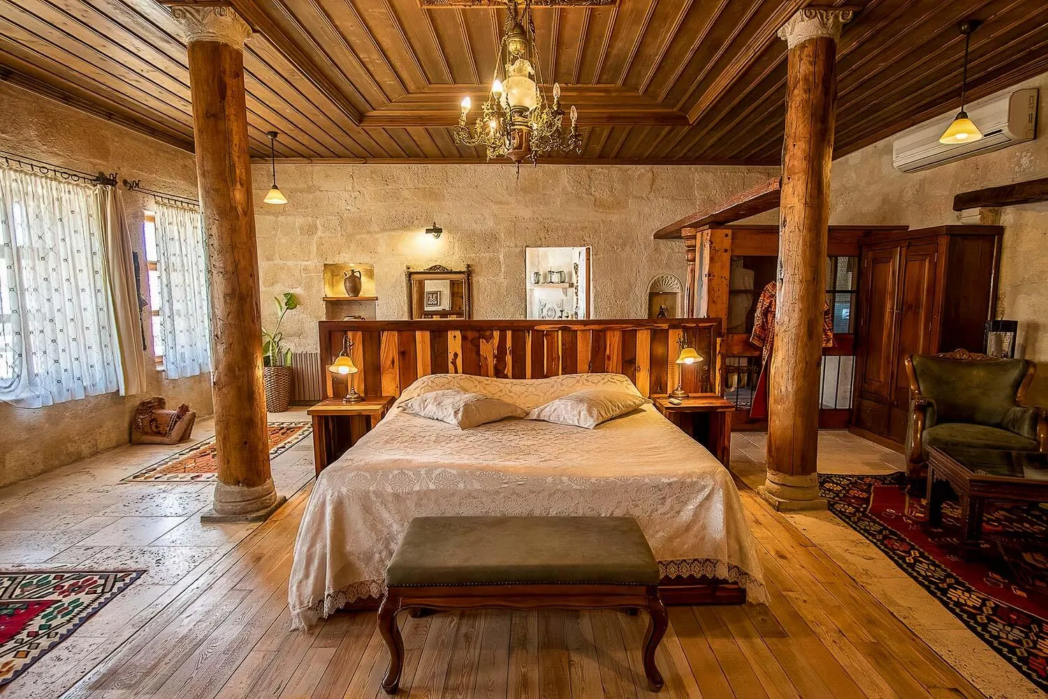 Sultan Cave Suites