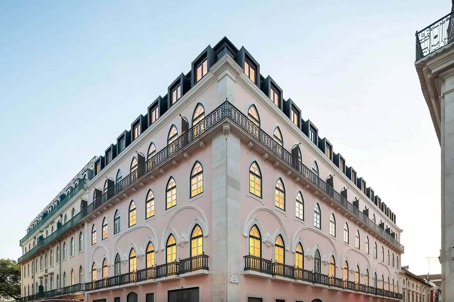 10 Best Luxury Hotels in Lisbon, Portugal