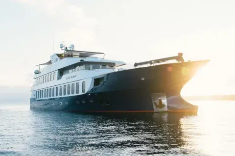 Theory Yacht from Ecoventura