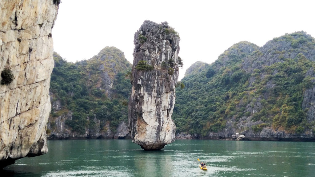 Kayak at Candle Rock in Cát Bà Island in Halong Bay, Vietnam