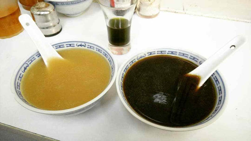 Snake and turtle soup at She Wang Shenin Restaurant in Whu Cha, Hong Kong, China