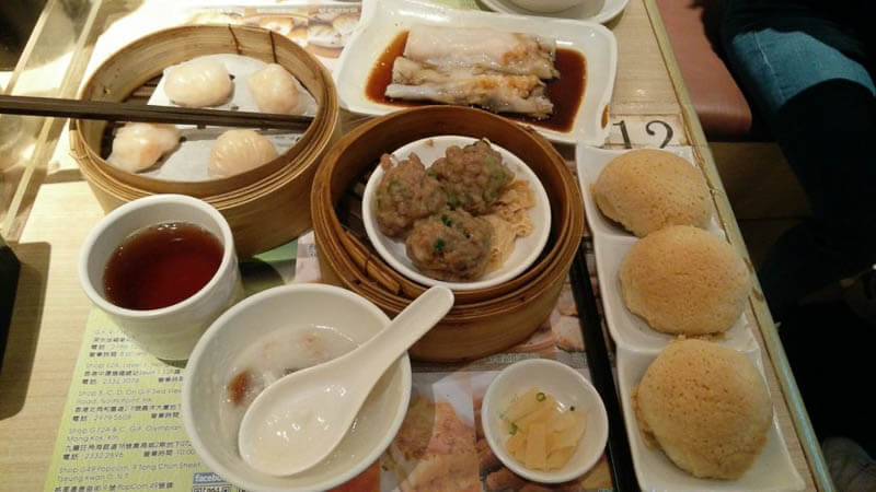 The cheapest, 3 Michelin stars dim sum restaurant in Hong Kong, China