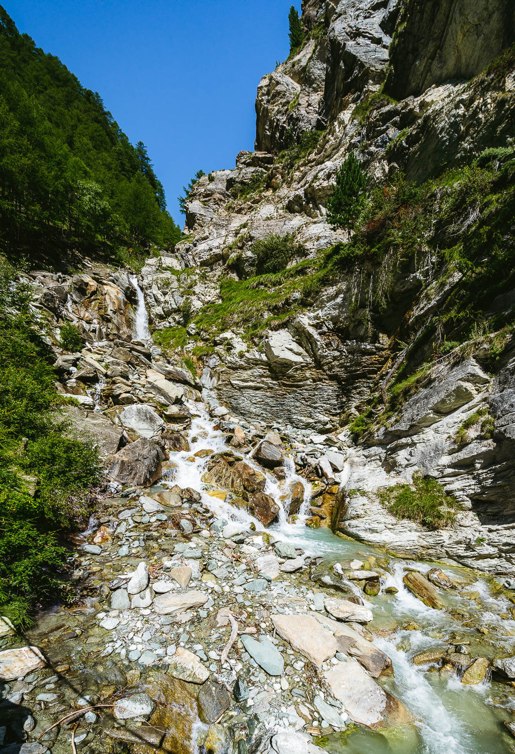 Waterfall Edelweissweg Zermatt
