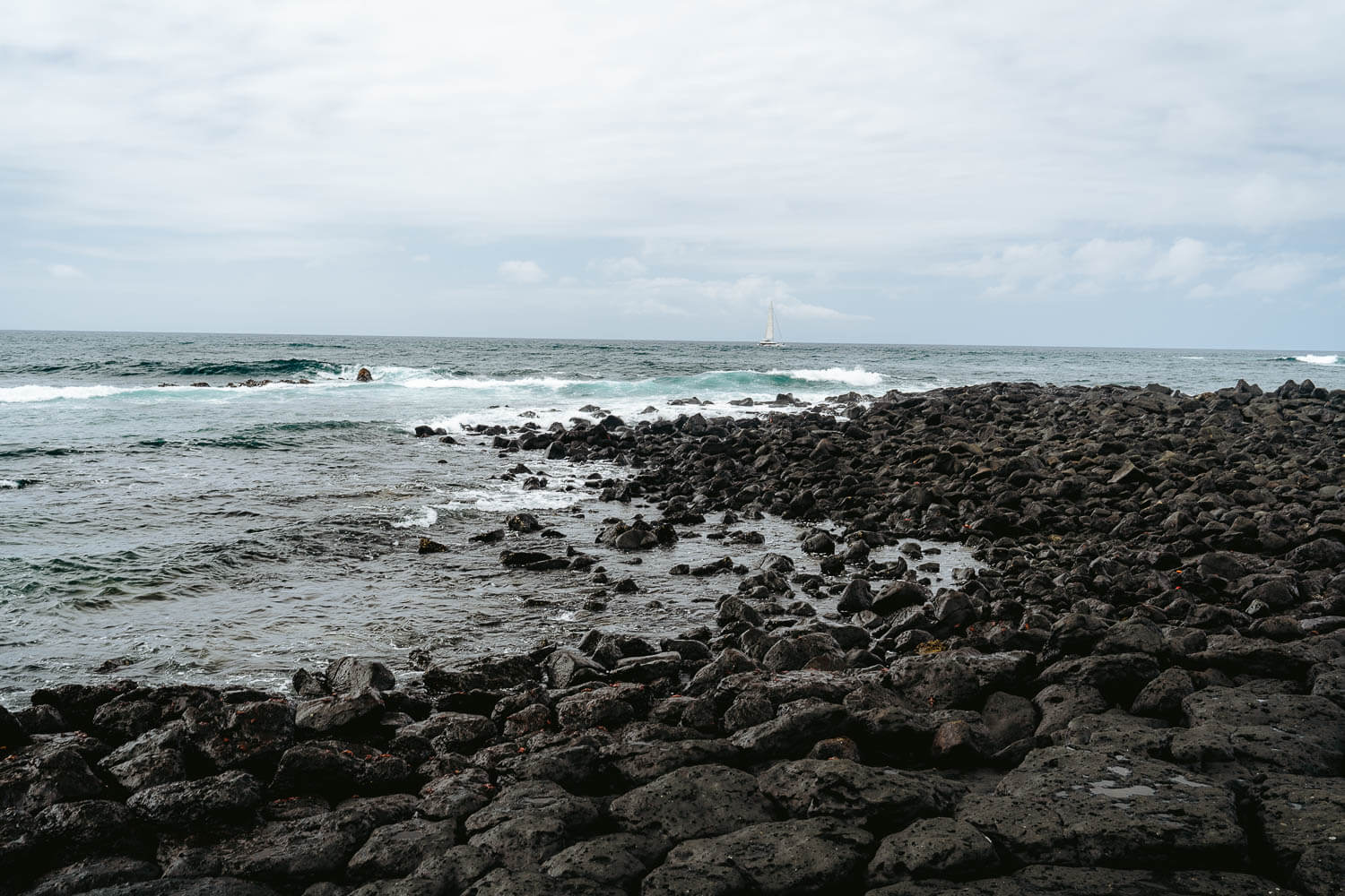 Rocky landscape at Los Perros beach