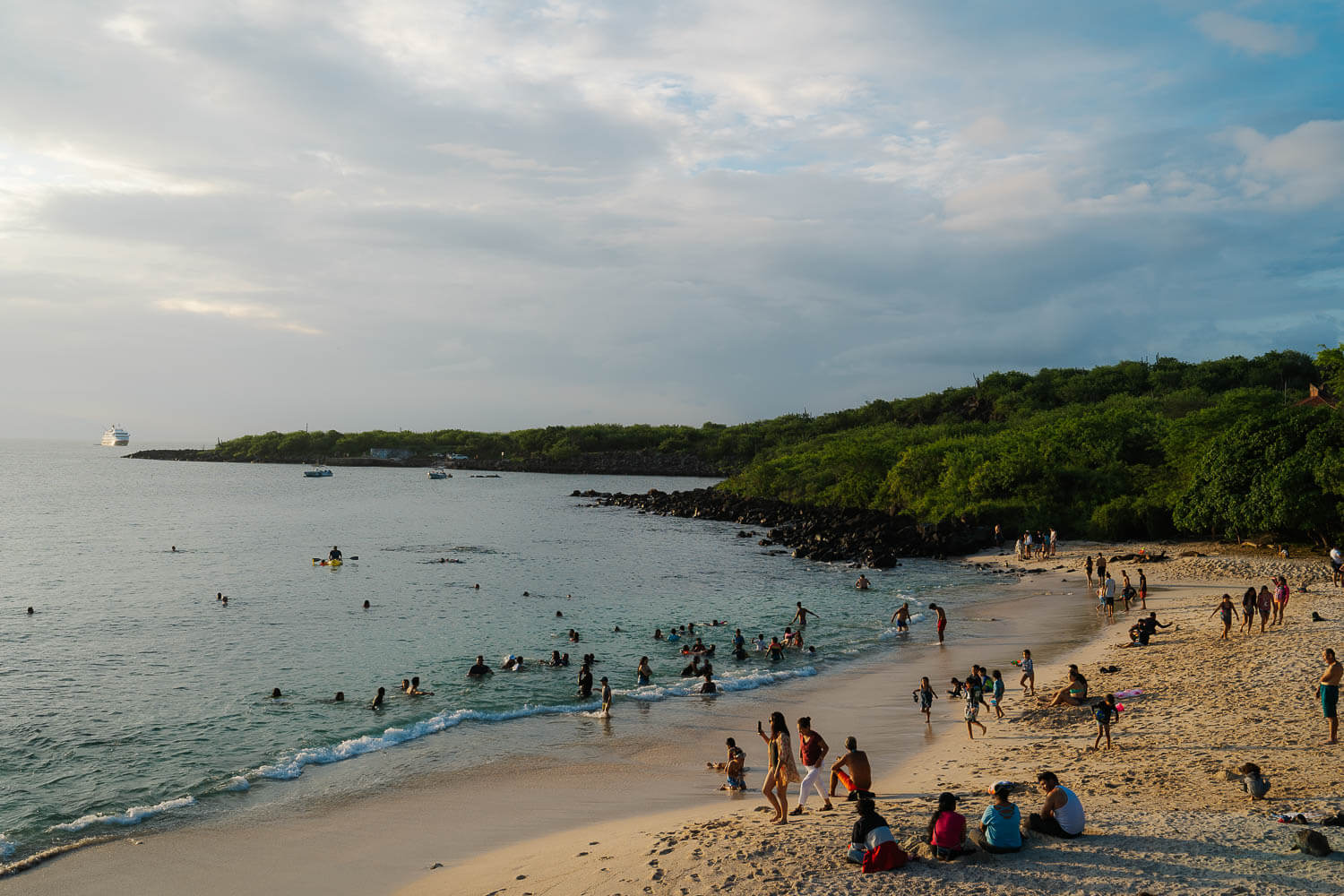 Local beach Playa Mann in San Cristobal