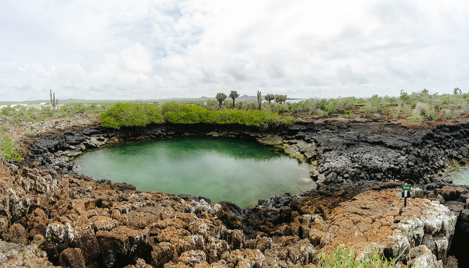 The small lake next to the Bahia Rosa Blanca on the 360 Tour in San Cristobal