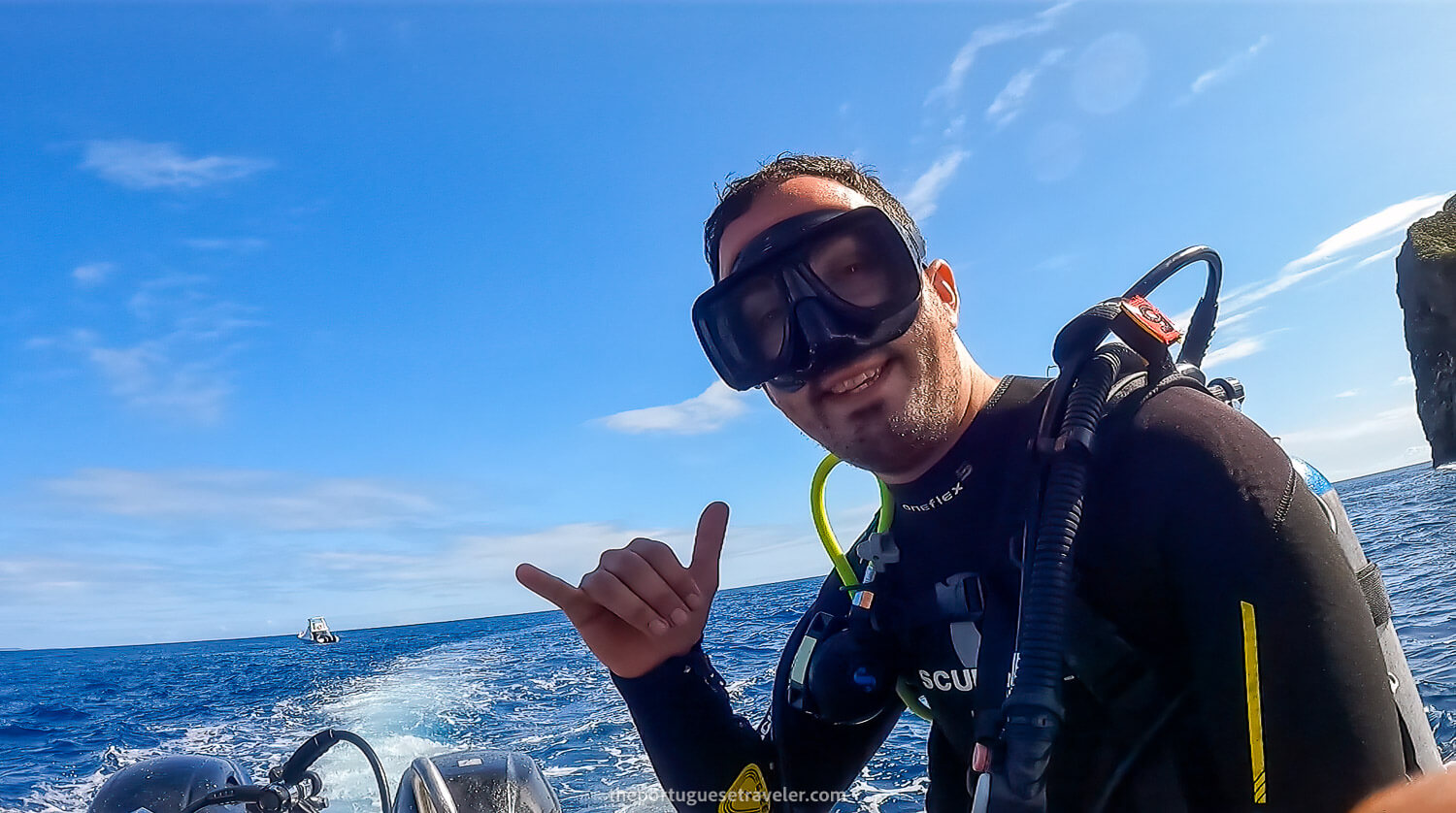 Me before the first dive at Gordon Rocks dive site