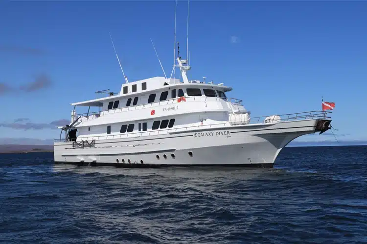 Galaxy Diver Yacht from Galagents