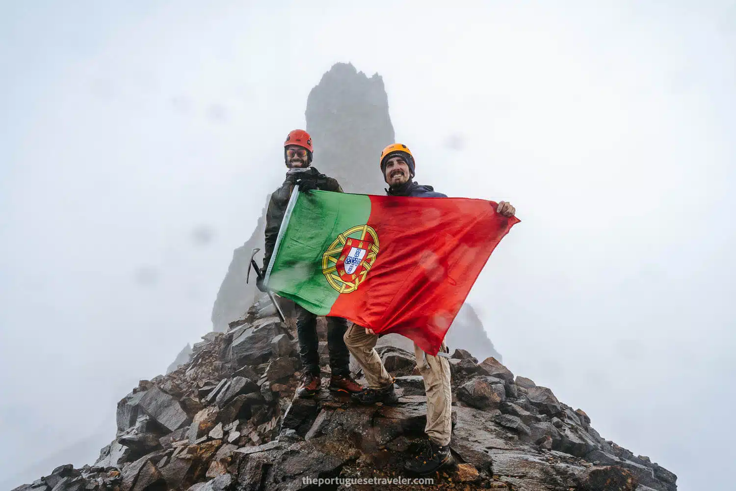 The Portuguese gang at the summit with the "finger" behind us