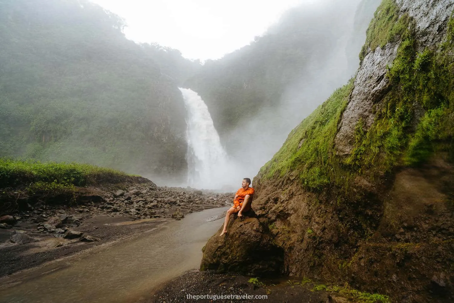 Del Rio Malo Cascada Magica (Rio Malo Waterfall), El Chaco: Napo Province
