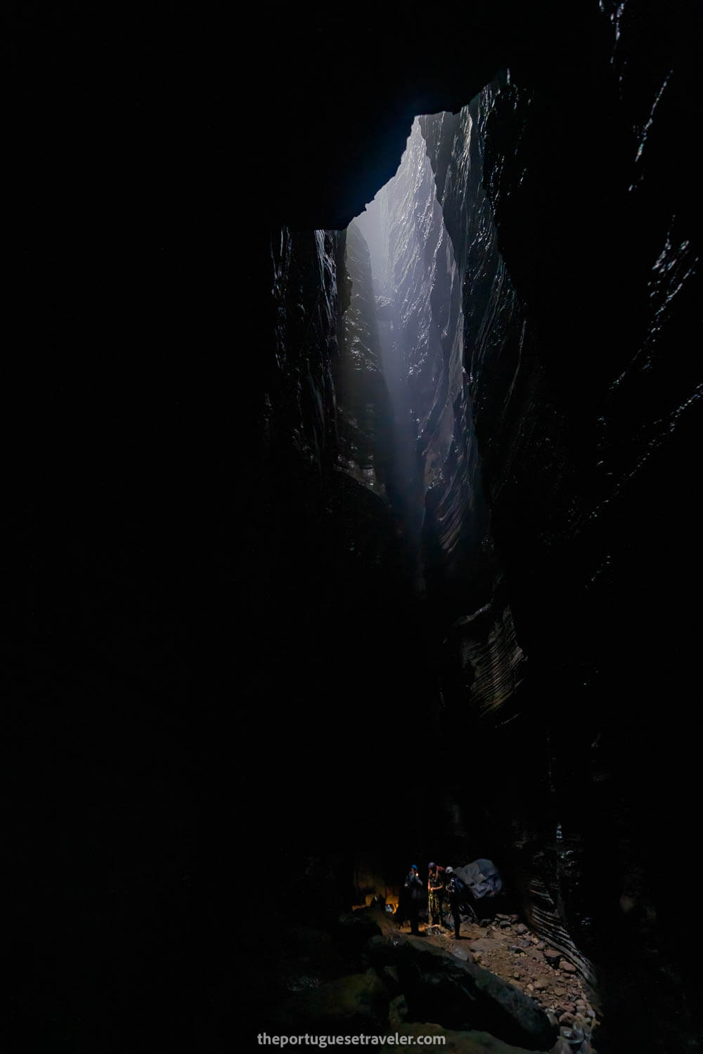 The entrance to the Cueva de Los Tayos