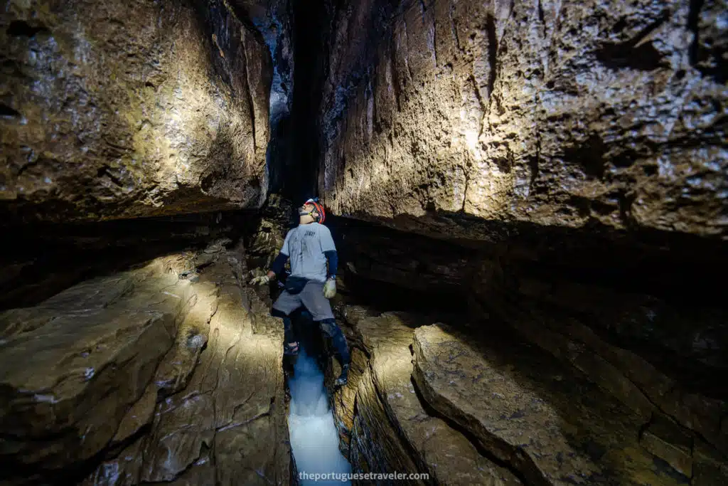 Leandro looking at how high this river fissure was