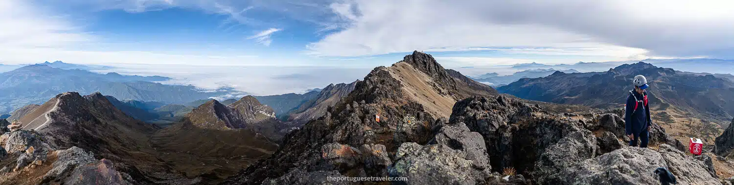 A panorama from the top of Guagua Pichincha