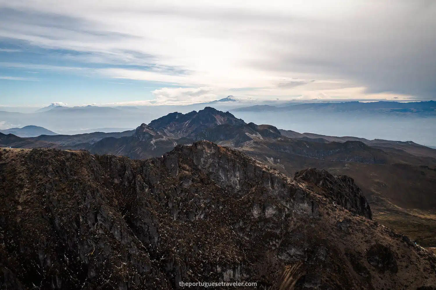 The summit of Guagua and Rucu Pichincha