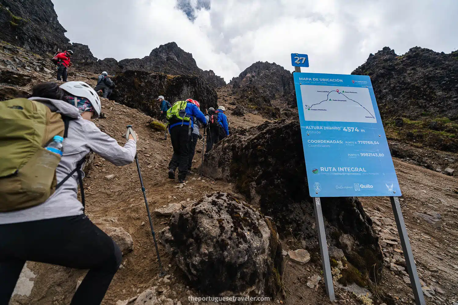 Arriving at the rocky section of Rucu Pichincha