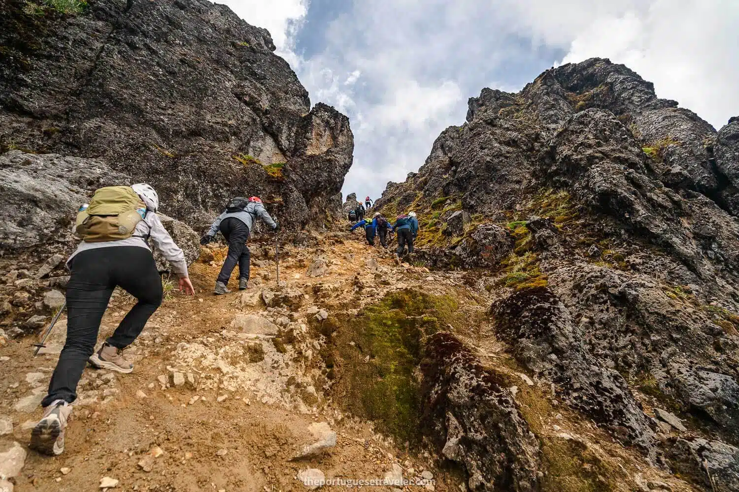 The start of the rocky section of Rucu Pichincha