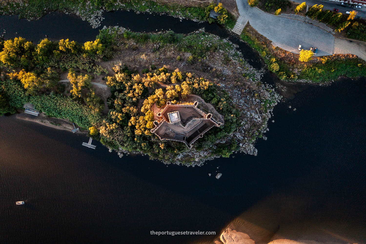 Vista aérea do Castelo de Almourol