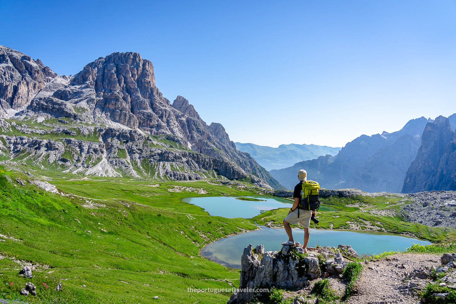 The two gorgeous lakes next to Rifugio Locatelli