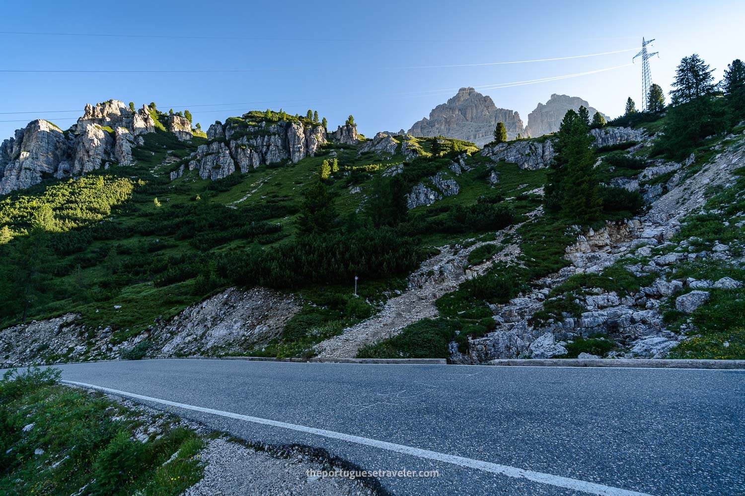 The road crossing to continue the path