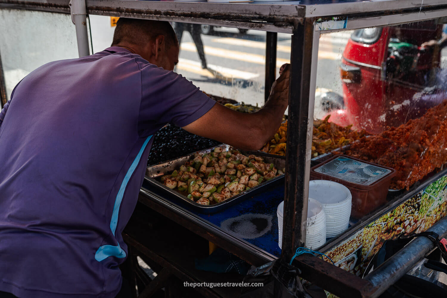 The street vendors at Pettah in Colombo