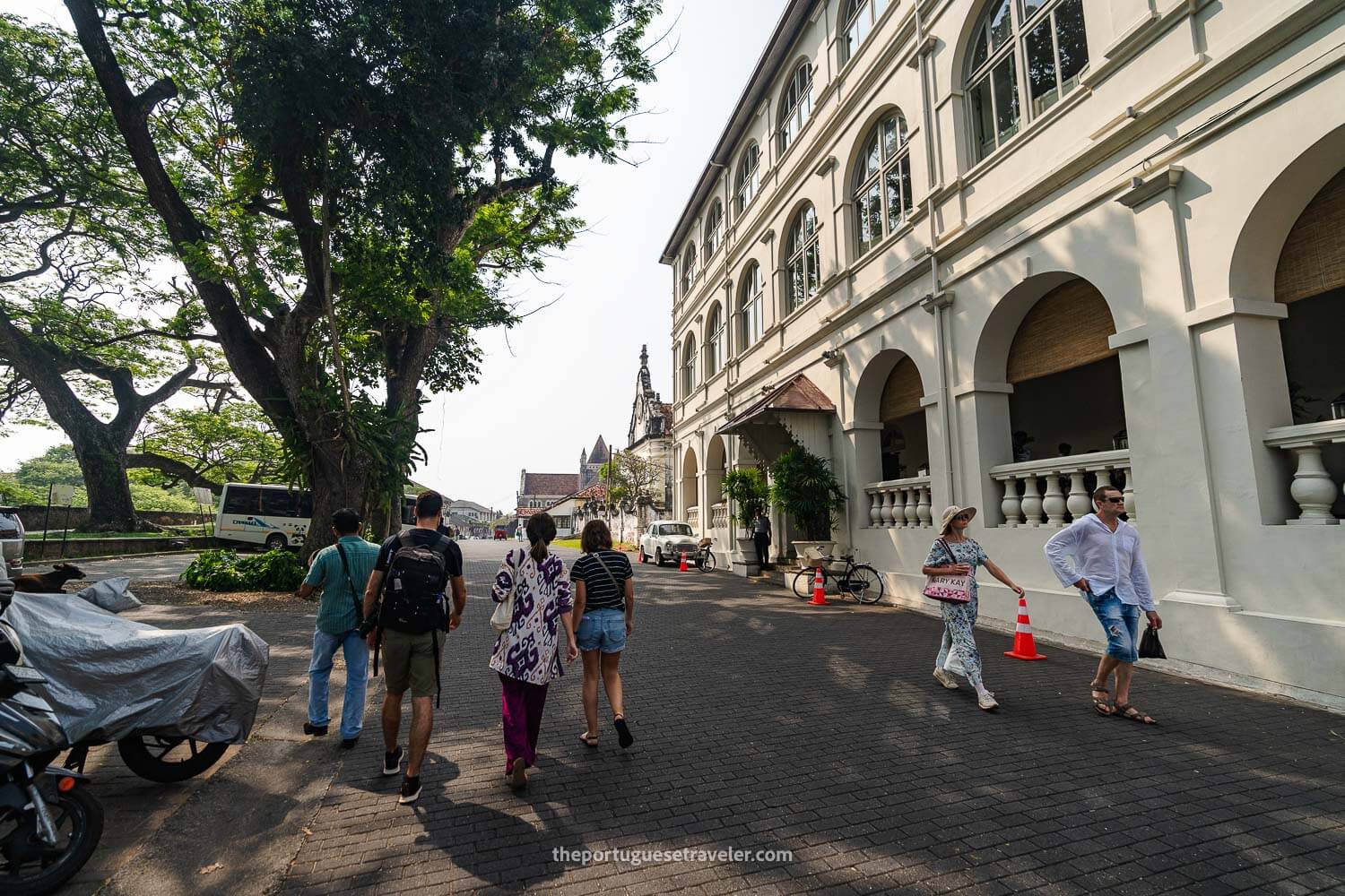 The start of our guided tour in Galle Fort