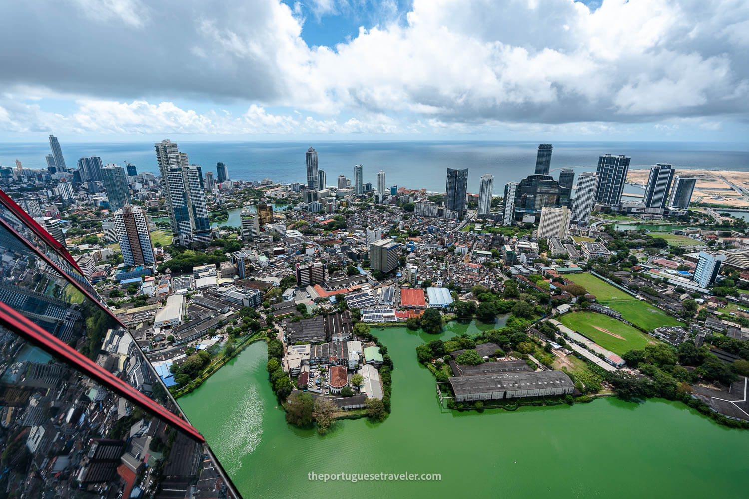 The Beira Lake on the left side between the buildings