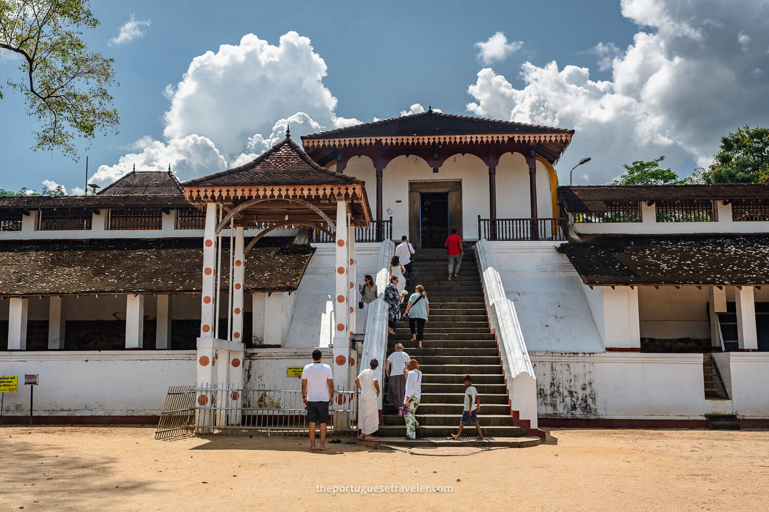 The Maha Saman Dewalaya Temple's entrance in Ratnapura