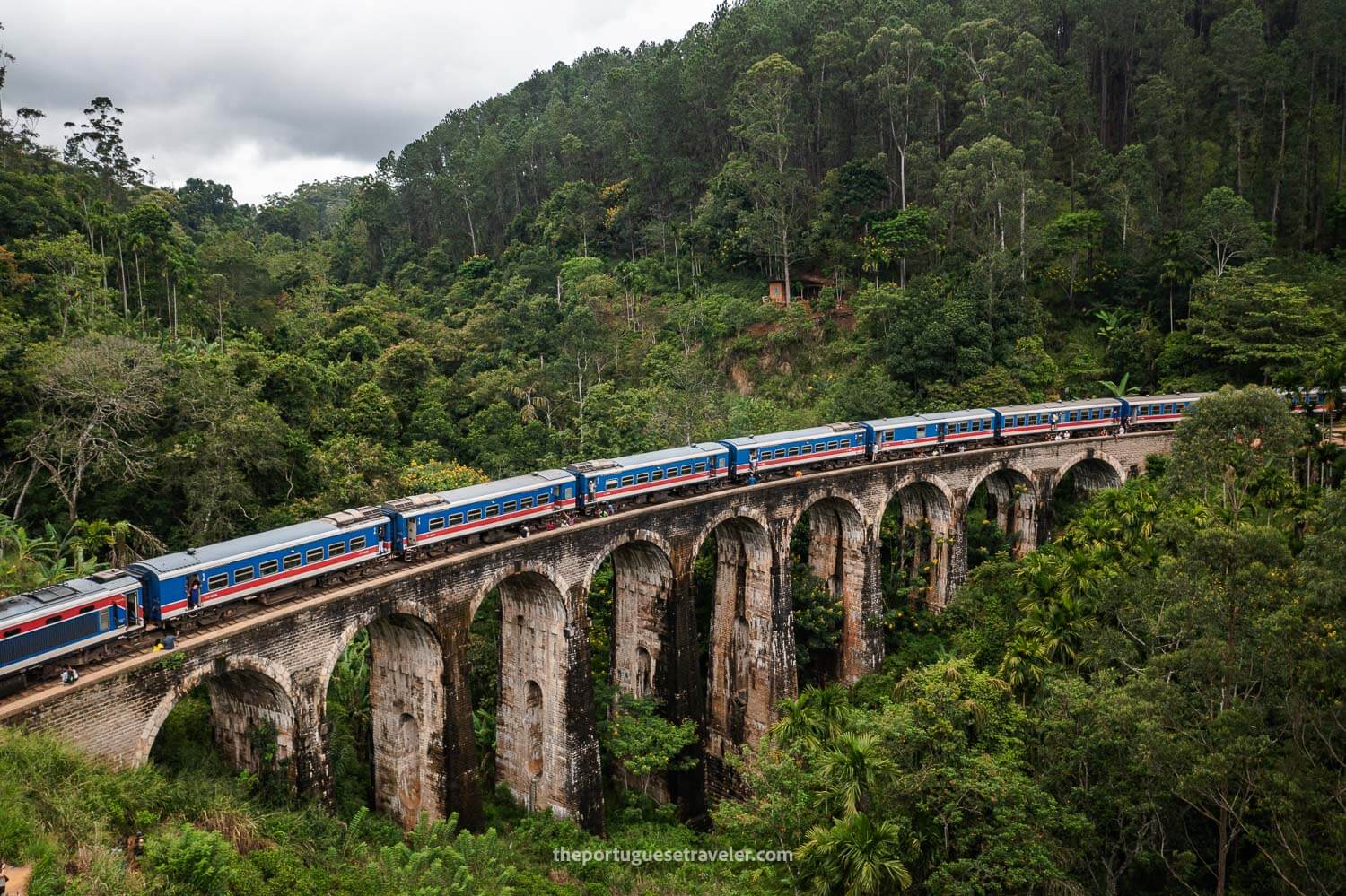 The famous train and the Nine Arches Bridge