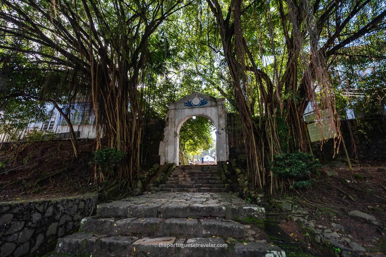 The Portuguese-Dutch Fort of Ratnapura