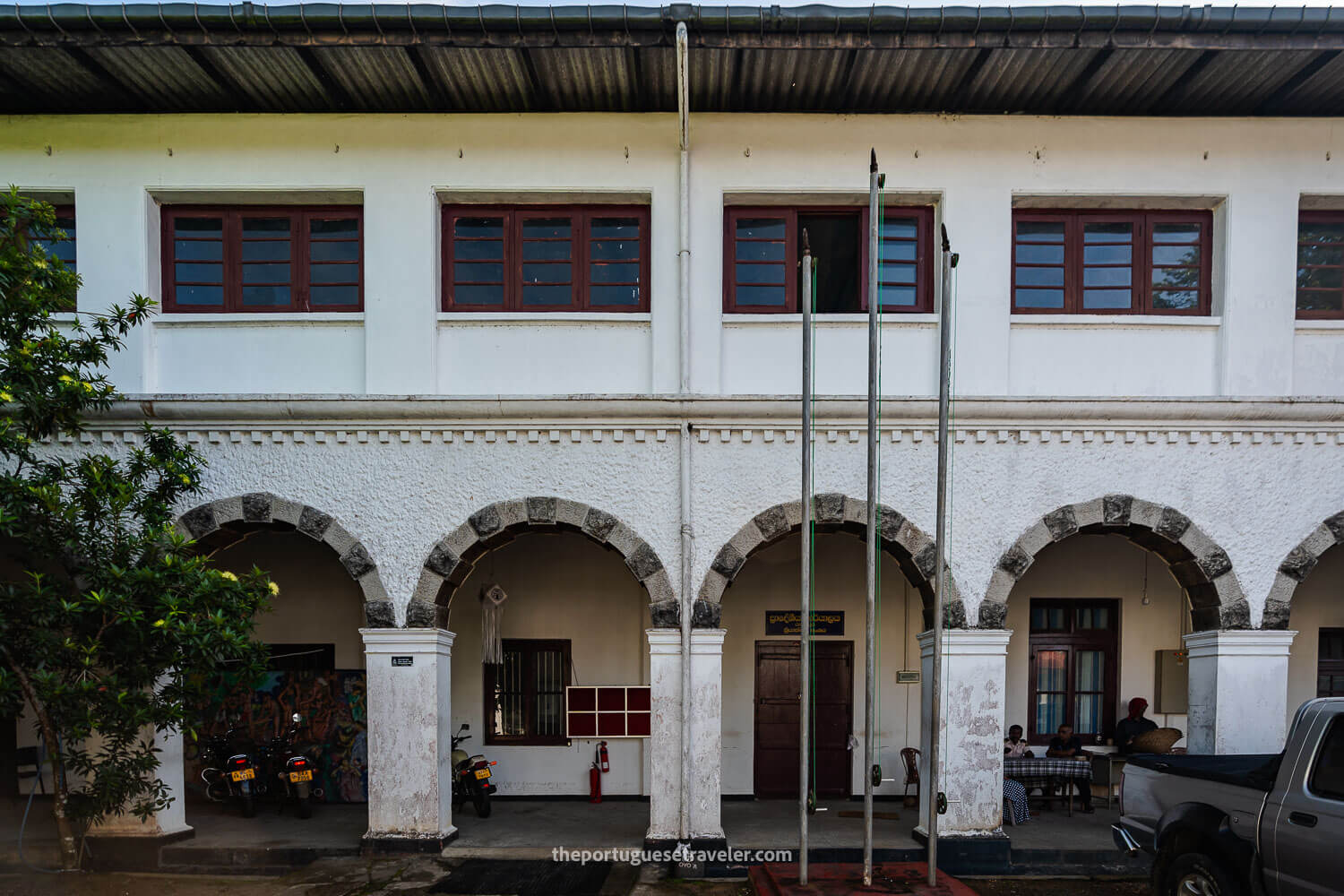 The colonial building inside the fort (probably the upper part was added after)