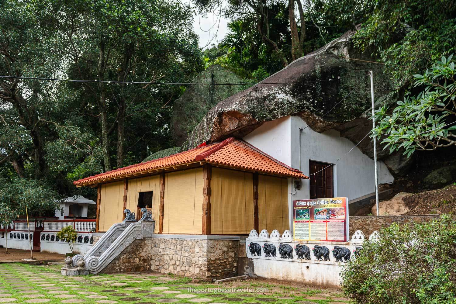 The Ravana Cave's Temple