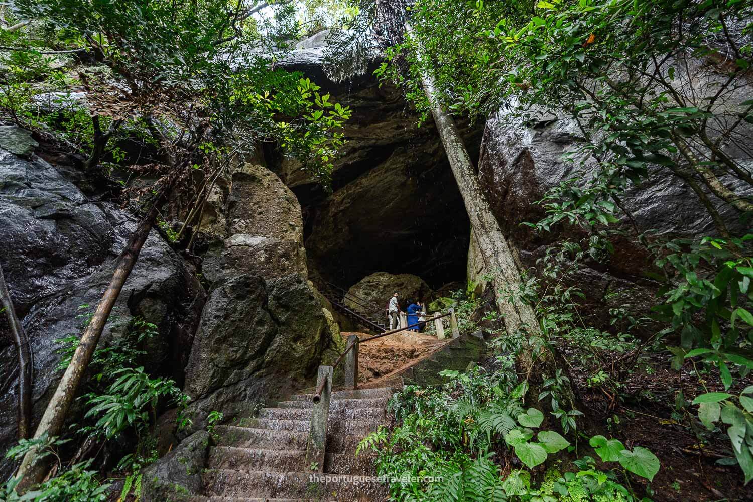 The entrance to the Ravana's Cave