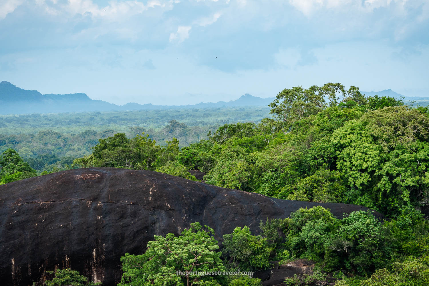 The rock formations around the Sithulpawwa Rock Temple