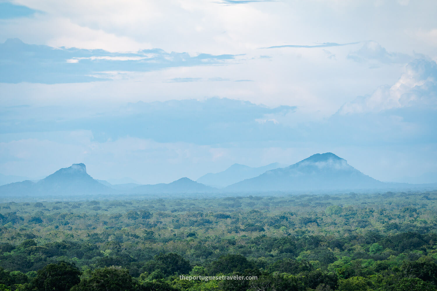 The surrounding hills of the Situhlpawwa Rock Temple, at the Yala National Park