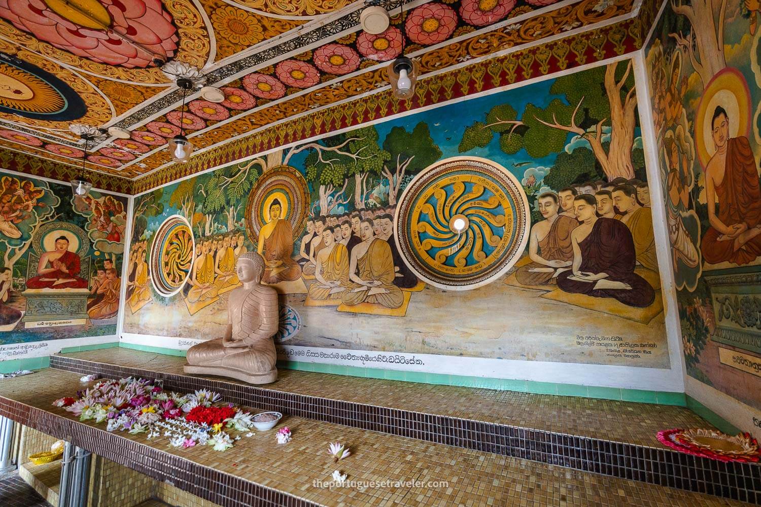 A buddha statue inside one of the The Tissamaharama Raja Maha Vihara temples in Sri Lanka