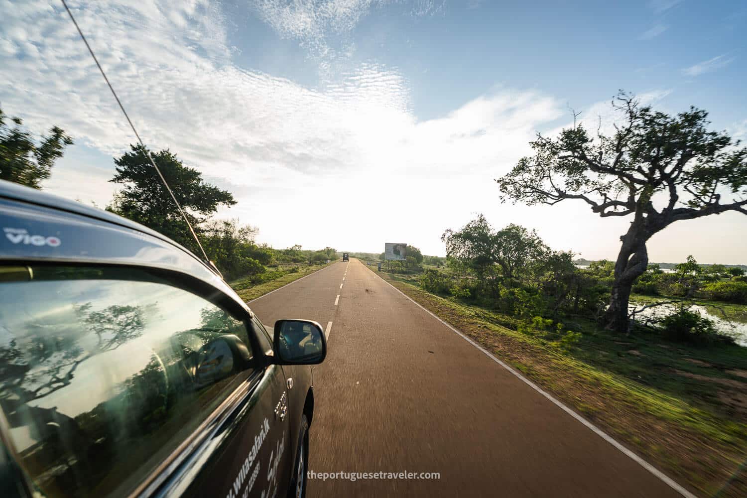 The road to the park's entrance, at the Yala National Park