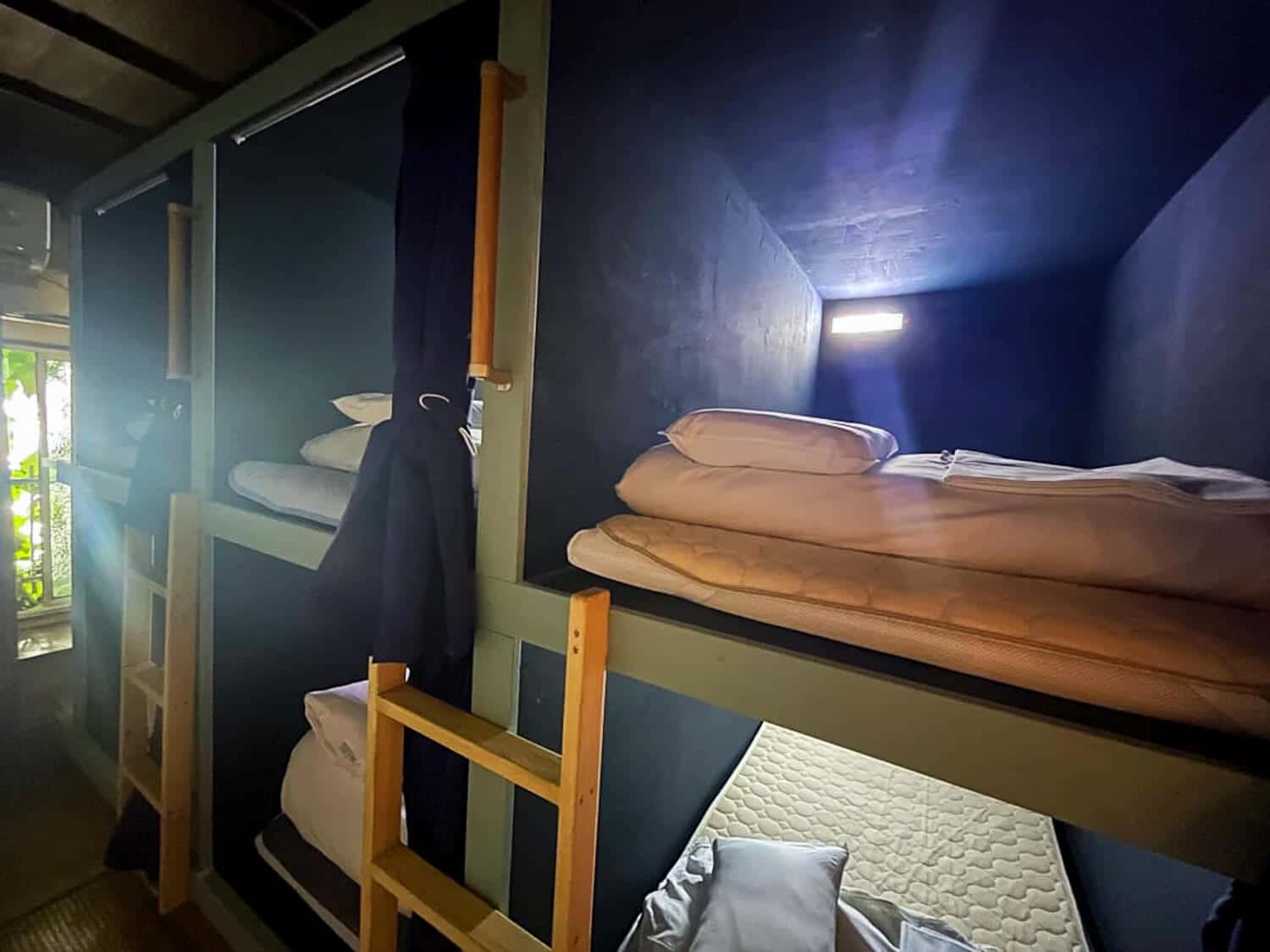 Air Osaka Hostel