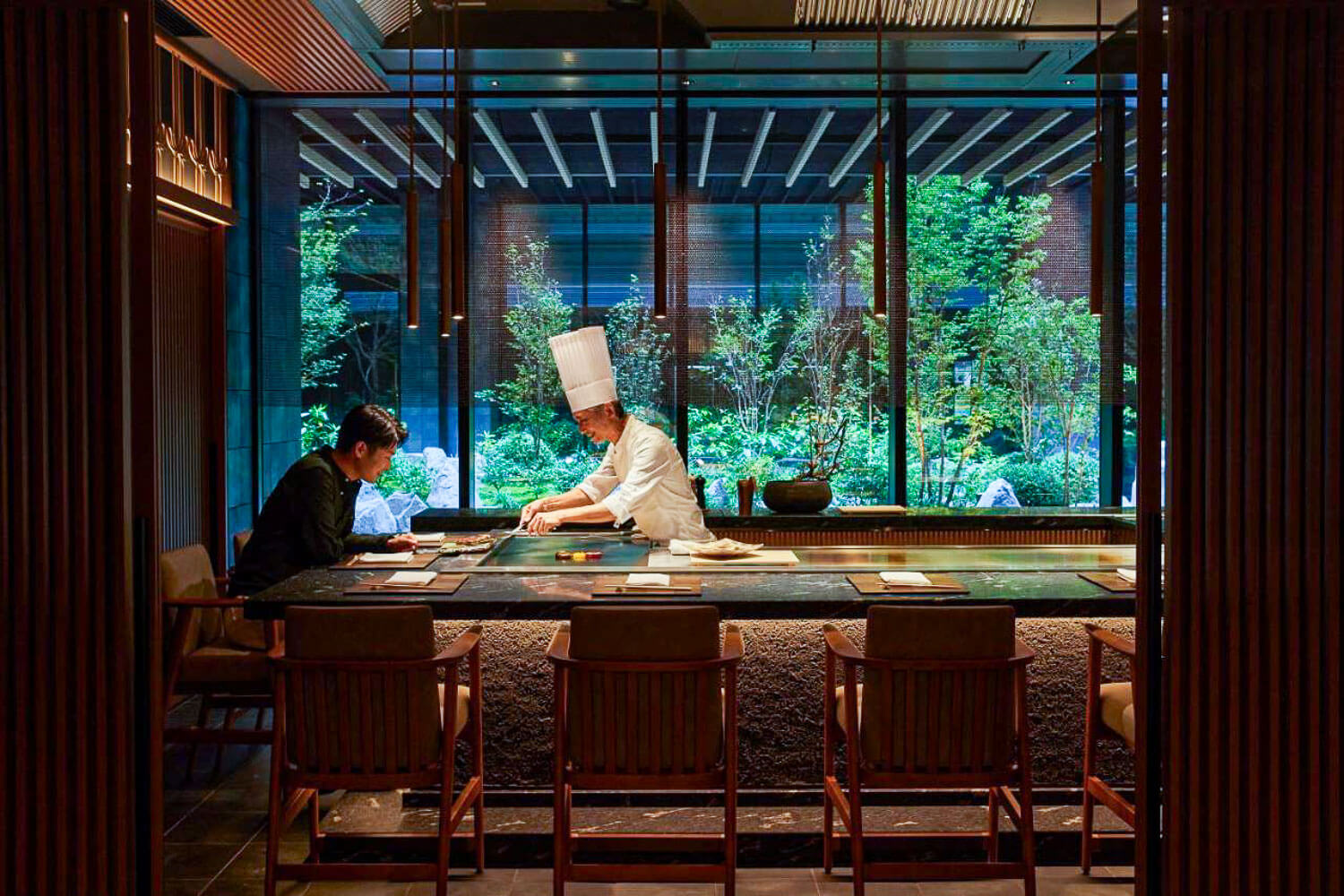 Dusit Thani Hotel, one of the best hotels in Kyoto, Japan