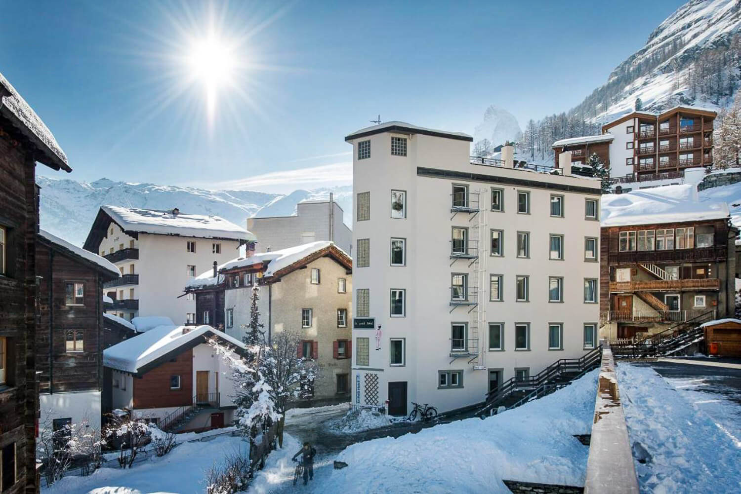 Le Petit Charme Inn