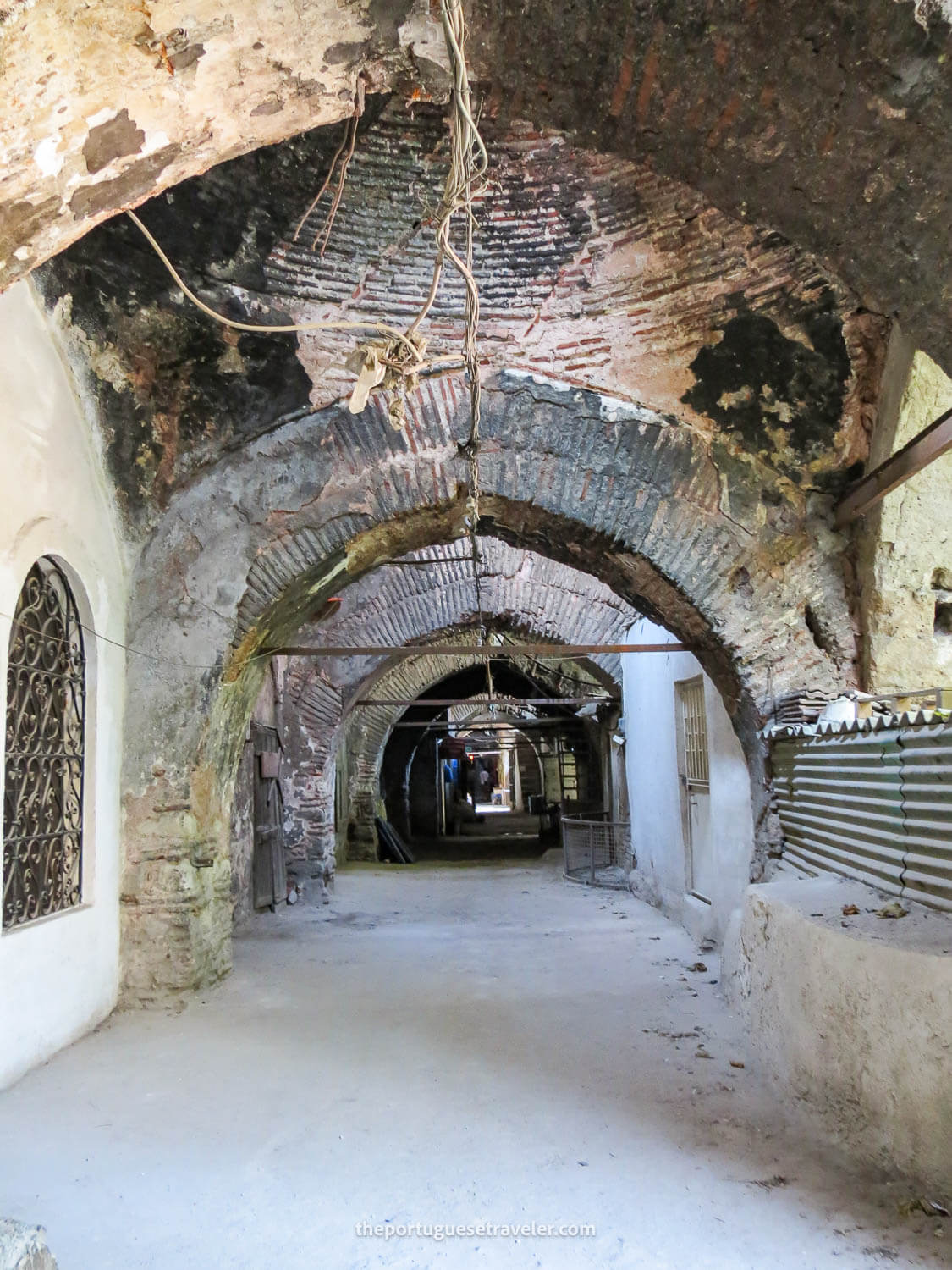 The interior of the Büyük Valide Han