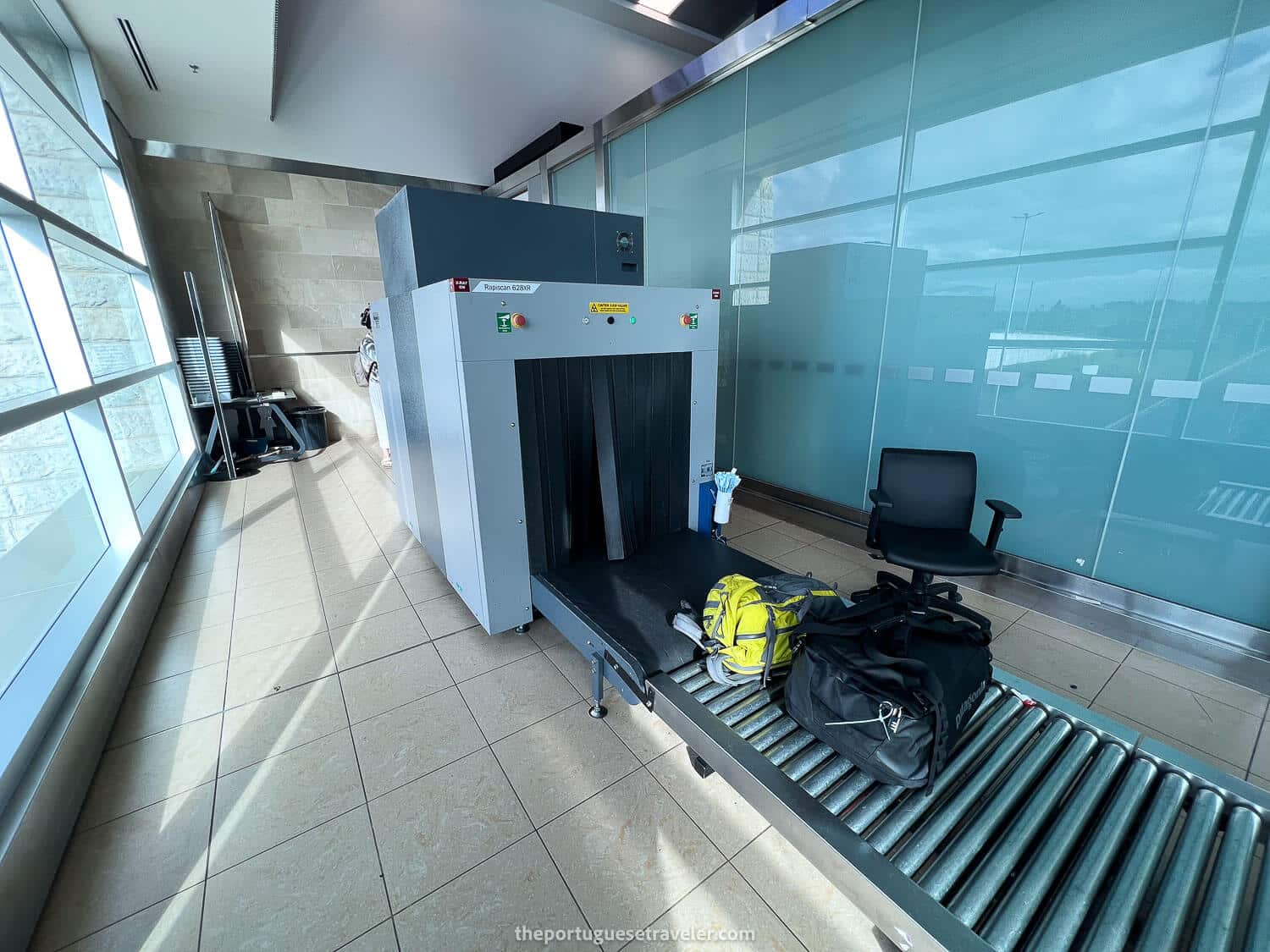 Luggage control at Quito Airport - Galapagos Rules